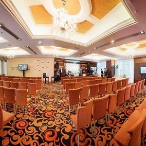 Бизнес семинар в отеле "Пекин"