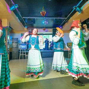 Мастацтва быць "Белатмiт"