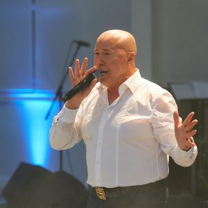 Артист на новогоднее мероприятие