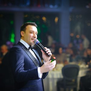 Ведущий на новогодний корпоратив